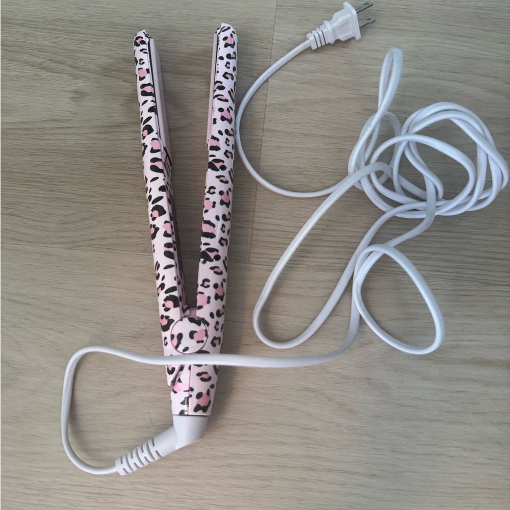 Leopard Print Hair Straightener - Pink